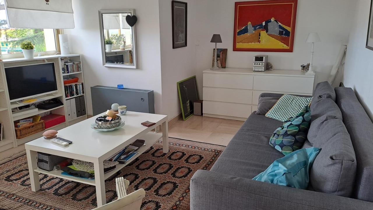 Ouest Fabron Beau T2 Terrasse Et Vue Mer Apartment